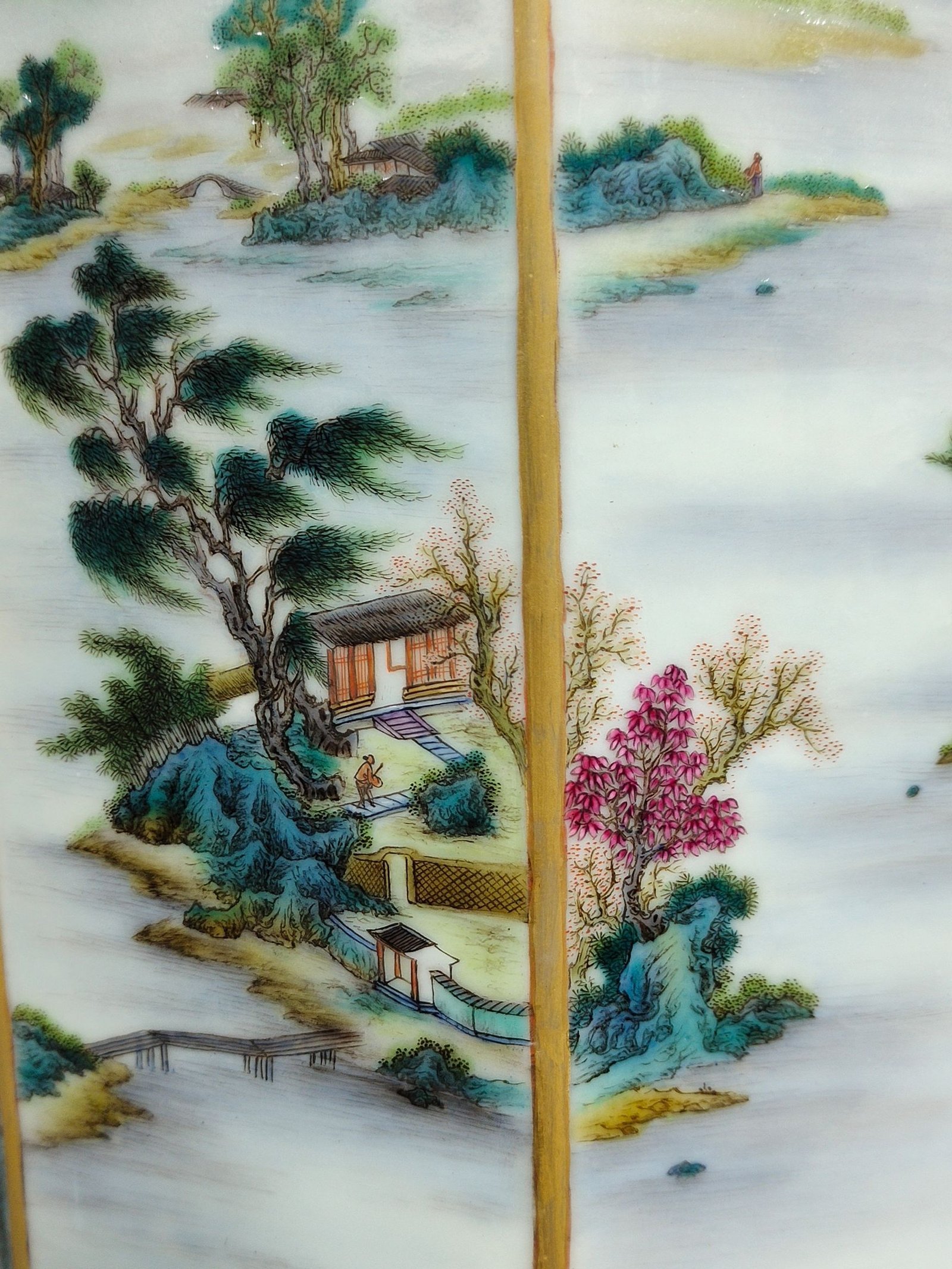 Qing Dynasty Qianlong Famille Rose Porcelain Vase