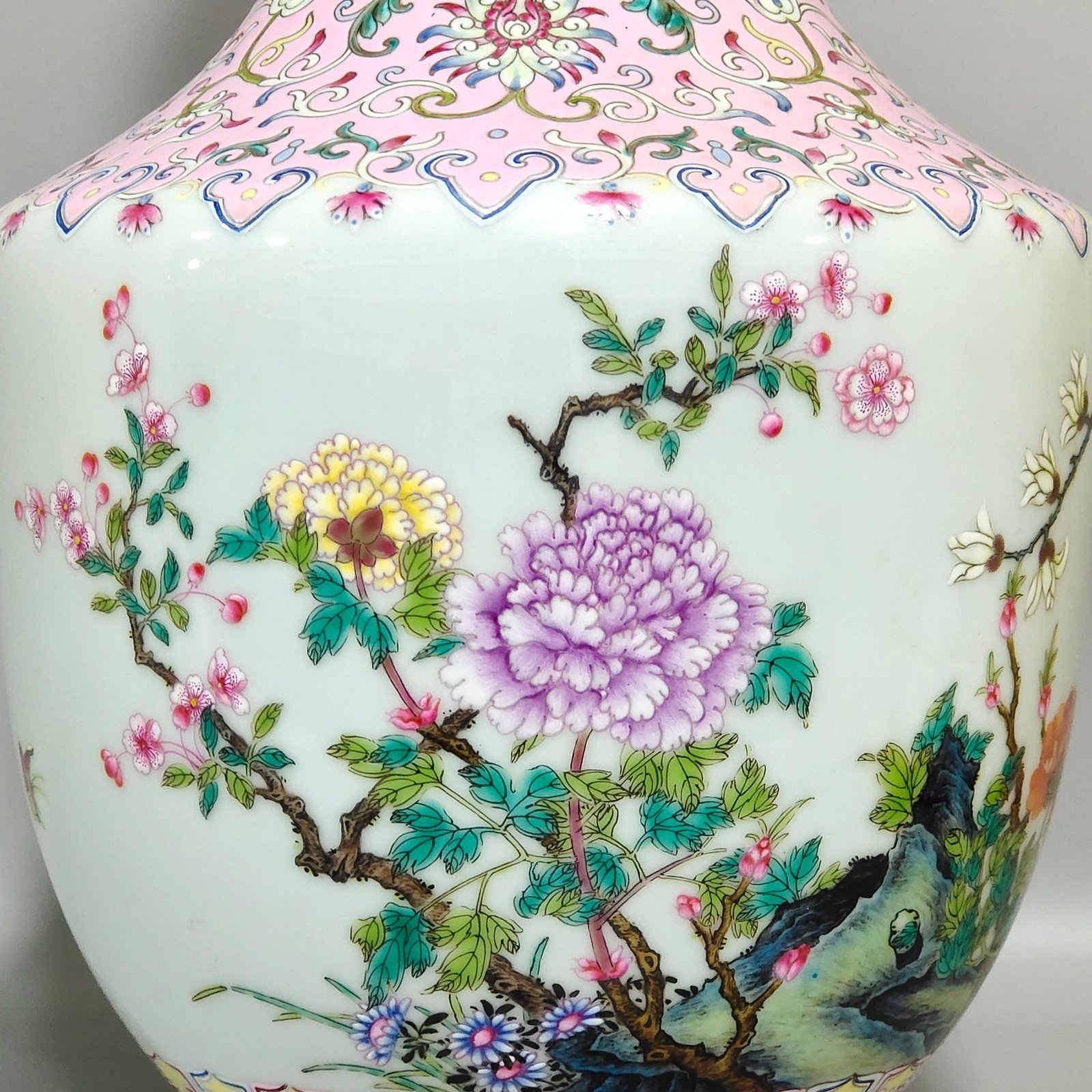Qing Dynasty Qianlong A pink peony and magnolia amphorae