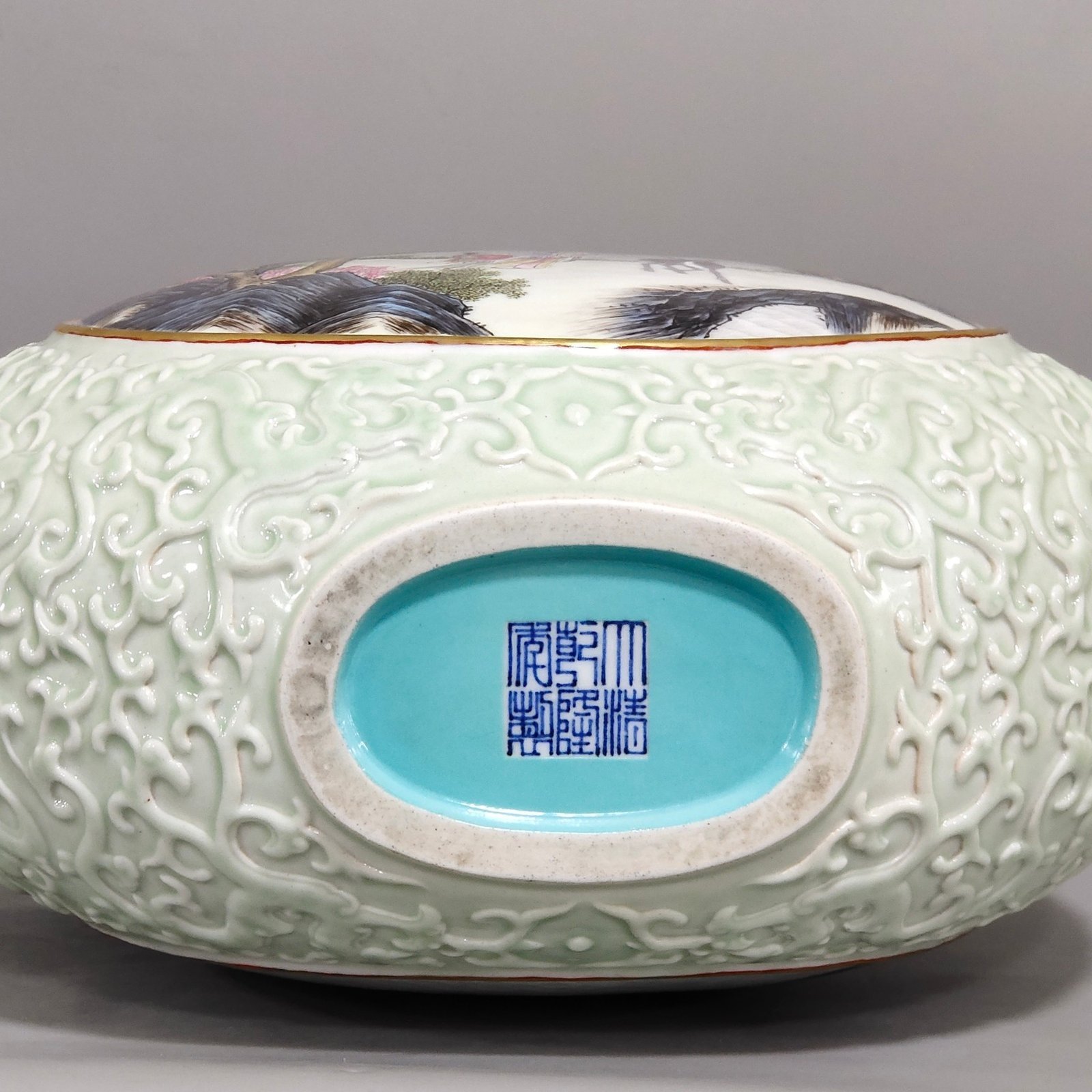 Qing Dynasty Qianlong pink green glaze carving window character story three tube moon holding vase