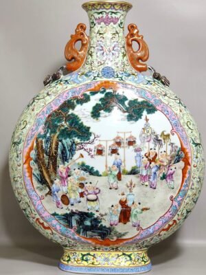 Qing Dynasty Qianlong Greenland Fushou Longevity Continuously Open Window Baby Playing Large Flat Vase