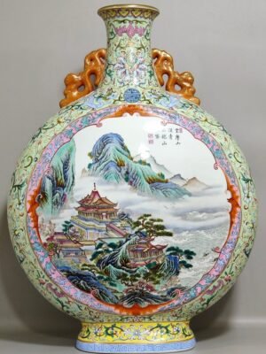 Qing Dynasty Qianlong green land blessing and longevity flat window landscape vase