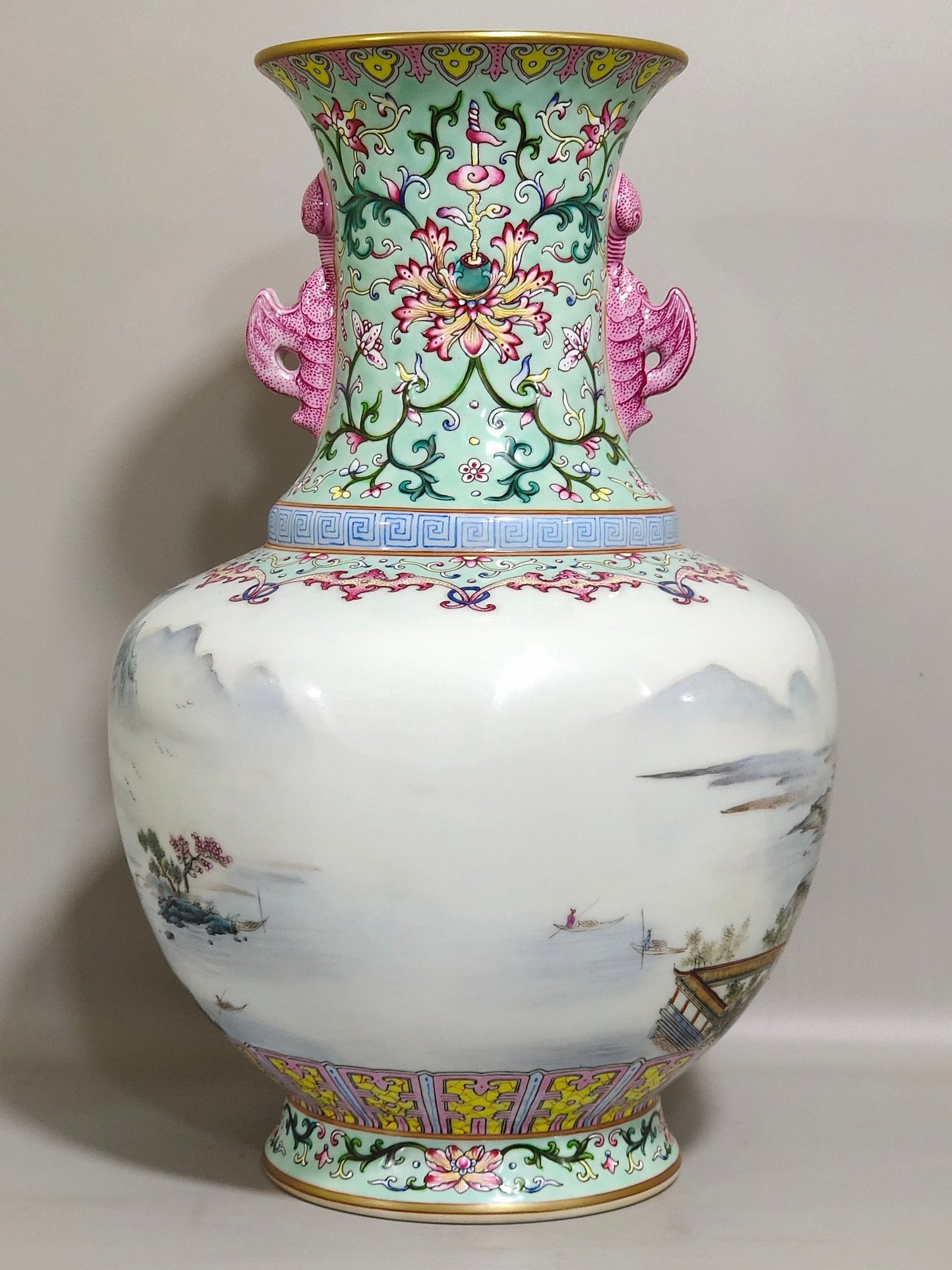 Qing Dynasty Qianlong green land landscape amphora