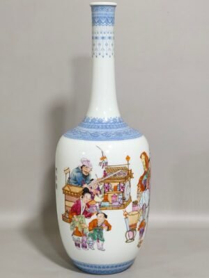 Qing Dynasty Qianlong green edge tea flask