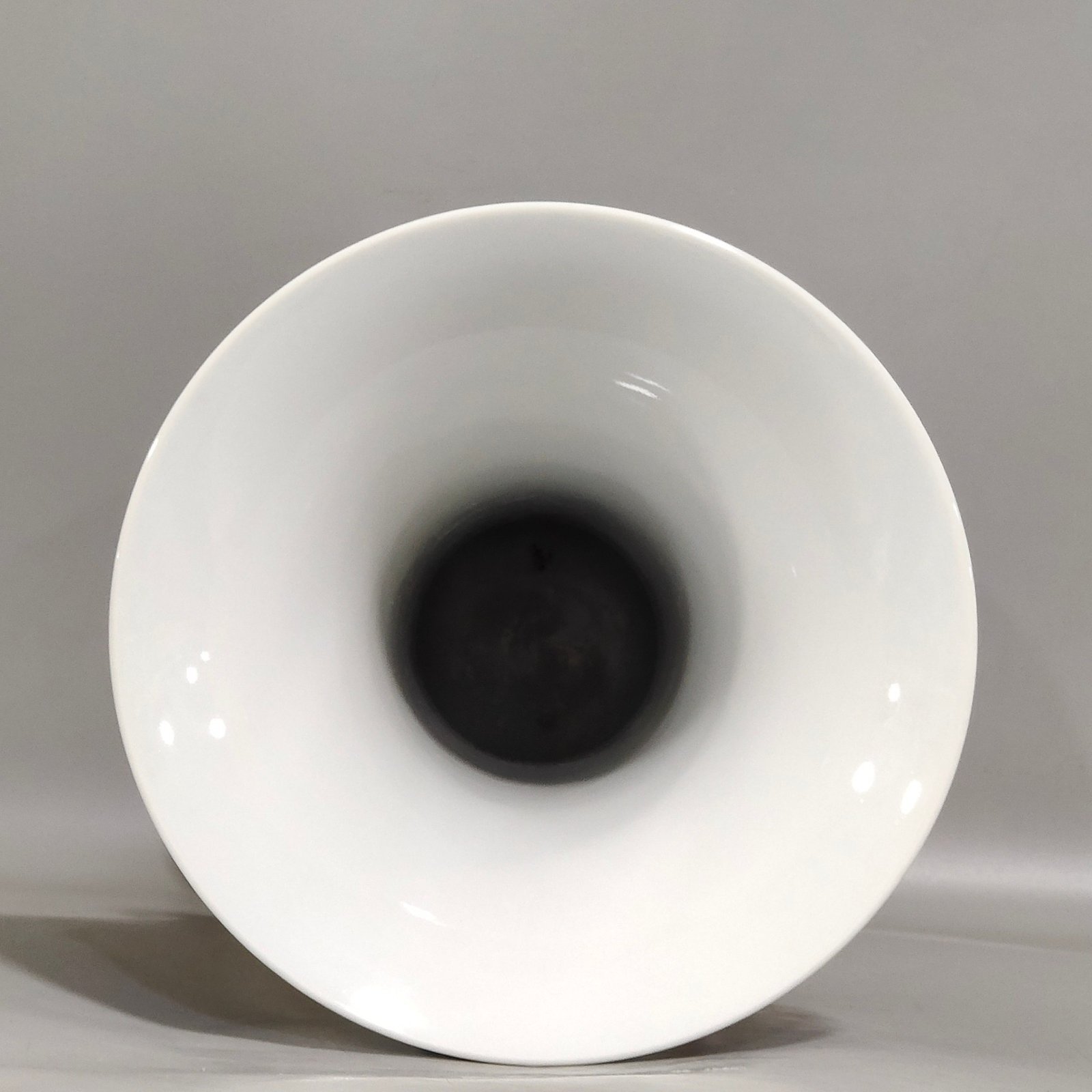 Qing Dynasty Qianlong Cuibian Xishangmeibian Amphora