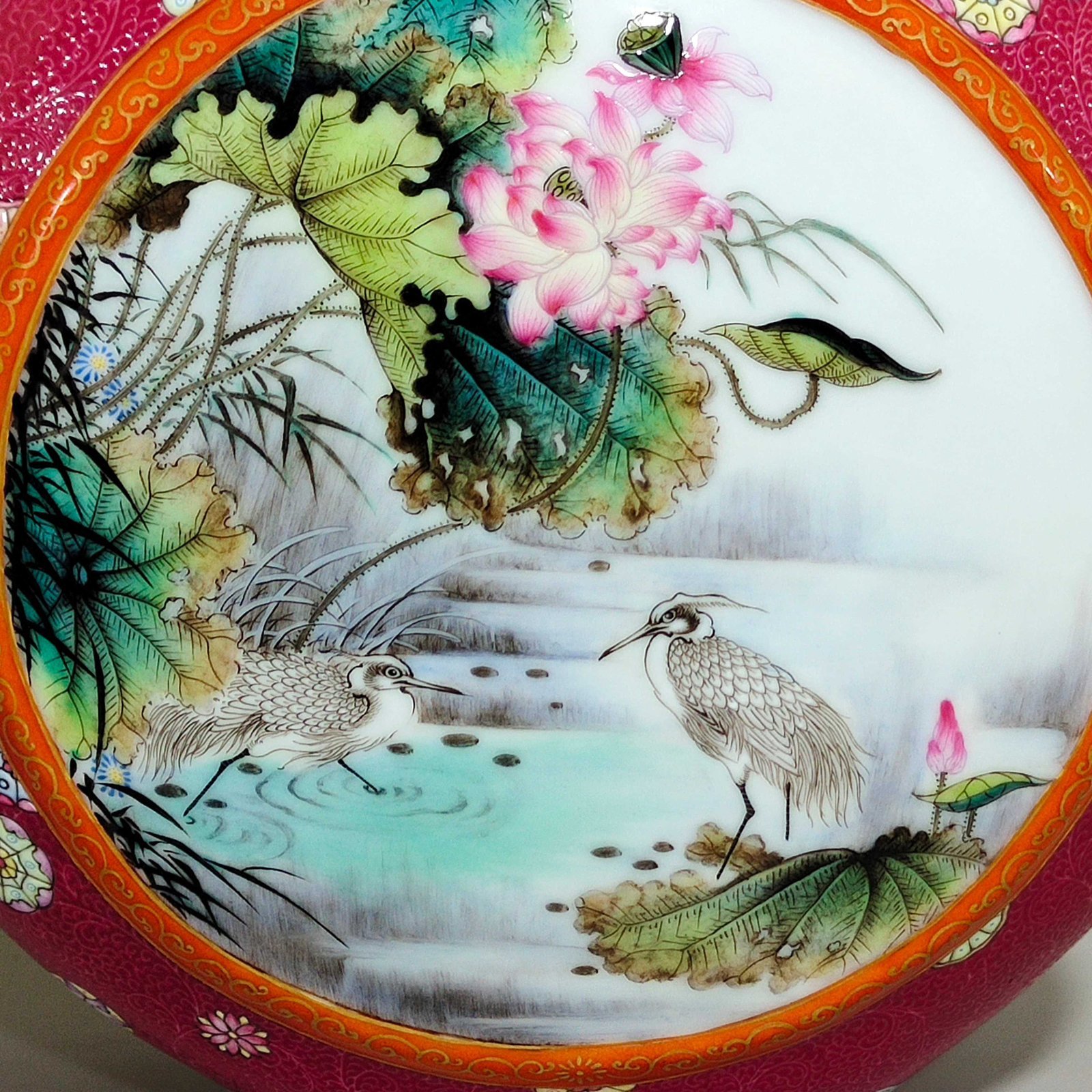 Qing Dynasty Qianlong rouge red leather ball flower opening window with three tubes holding the moon vase