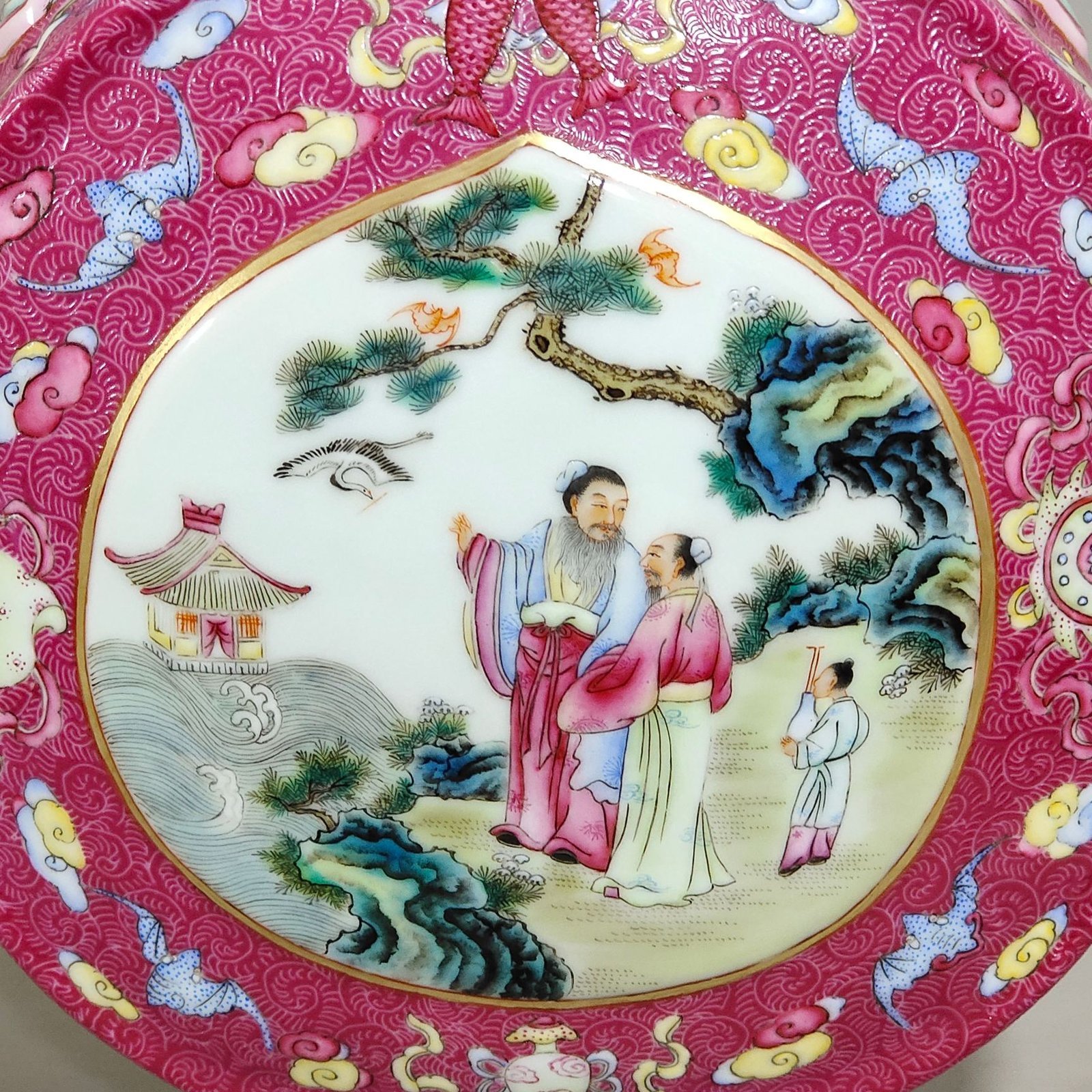 Qing Dynasty Qianlong a rouge red embroidered vase