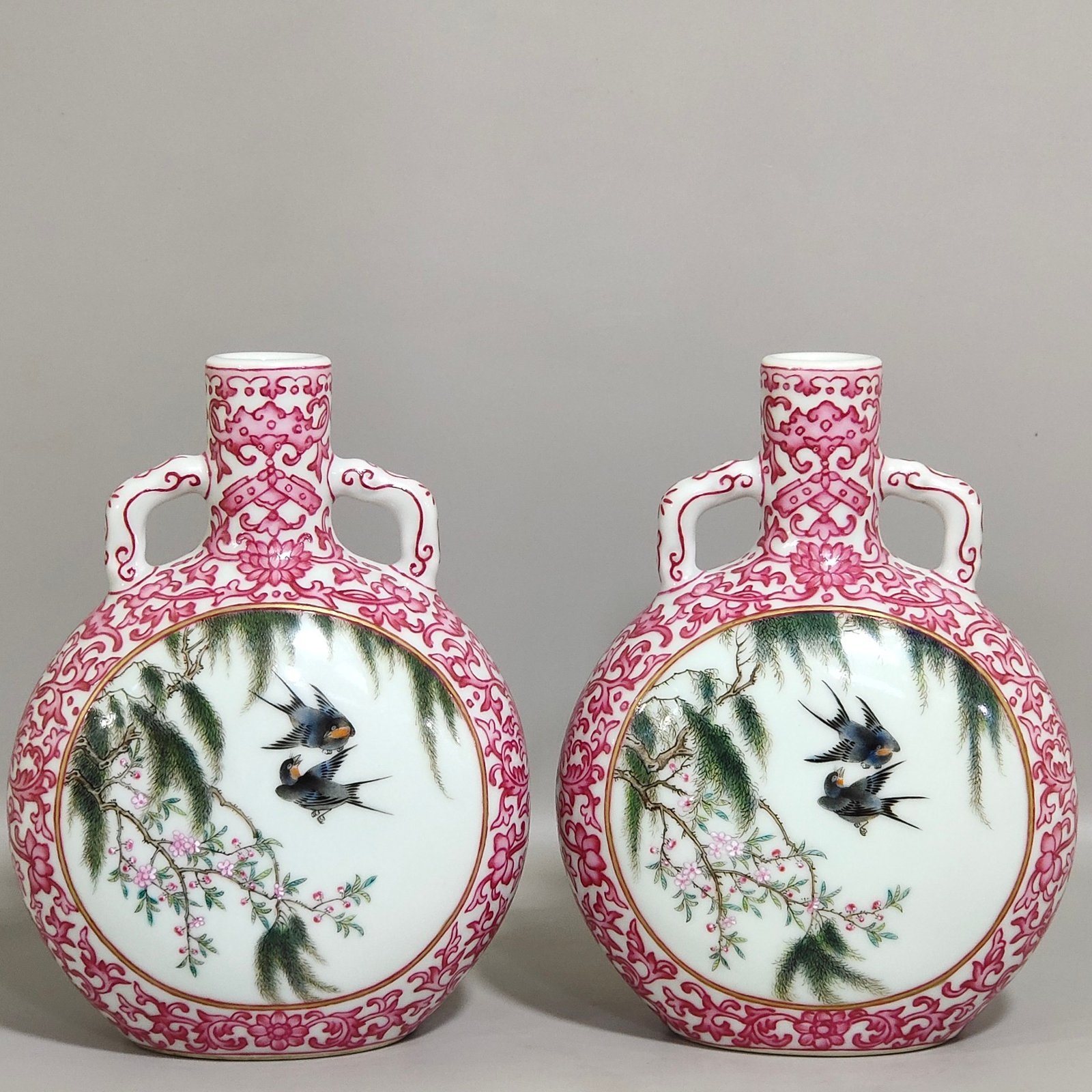 Qing Dynasty Qianlong rouge red blessing and longevity vase