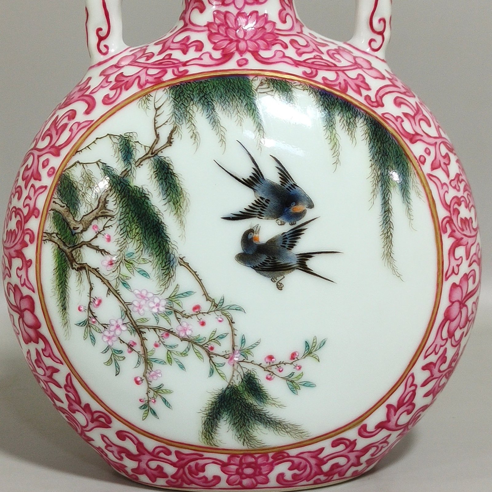 Qing Dynasty Qianlong rouge red blessing and longevity vase