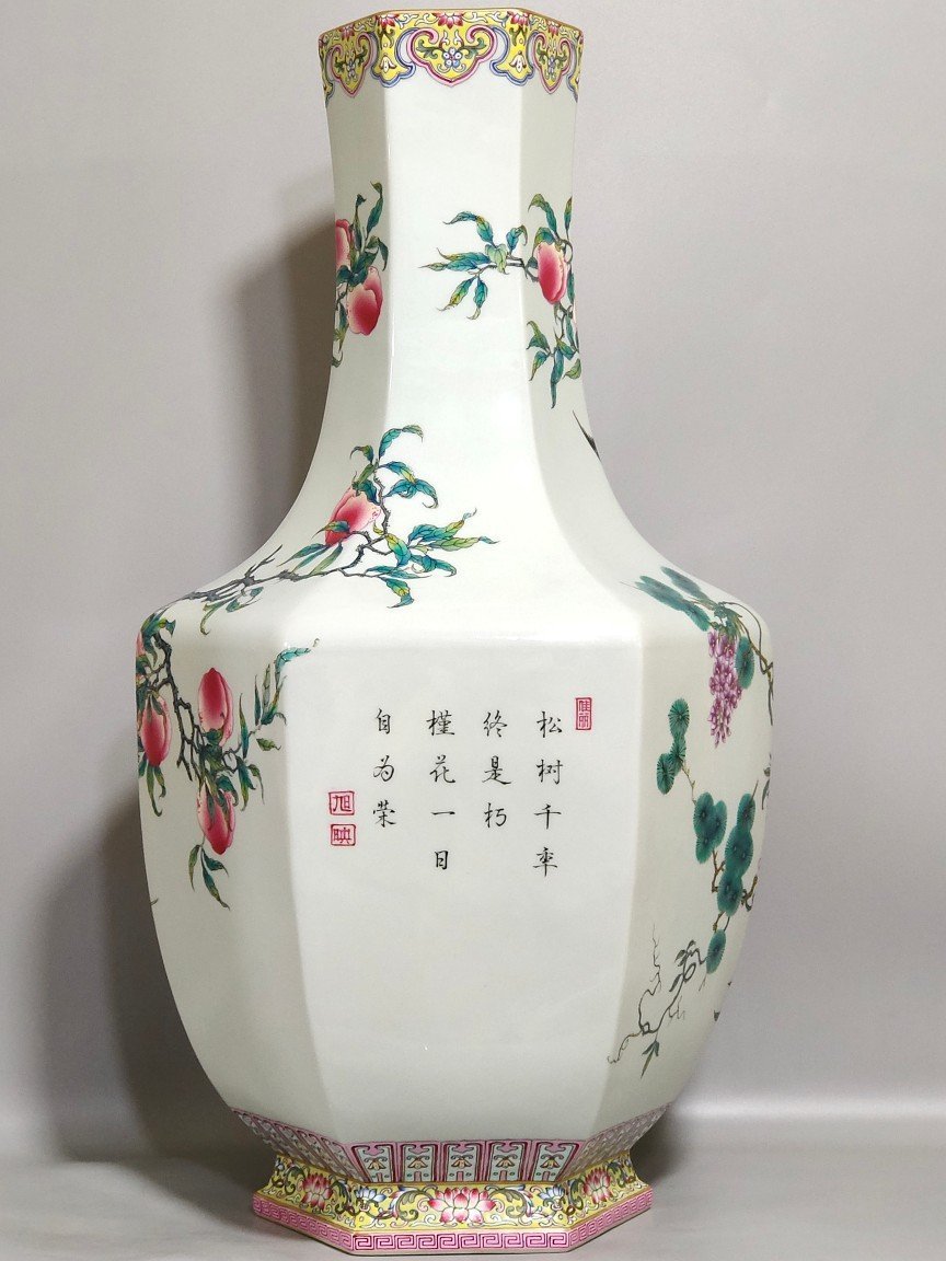 Qing Dynasty Qianlong flower and bird six square vase