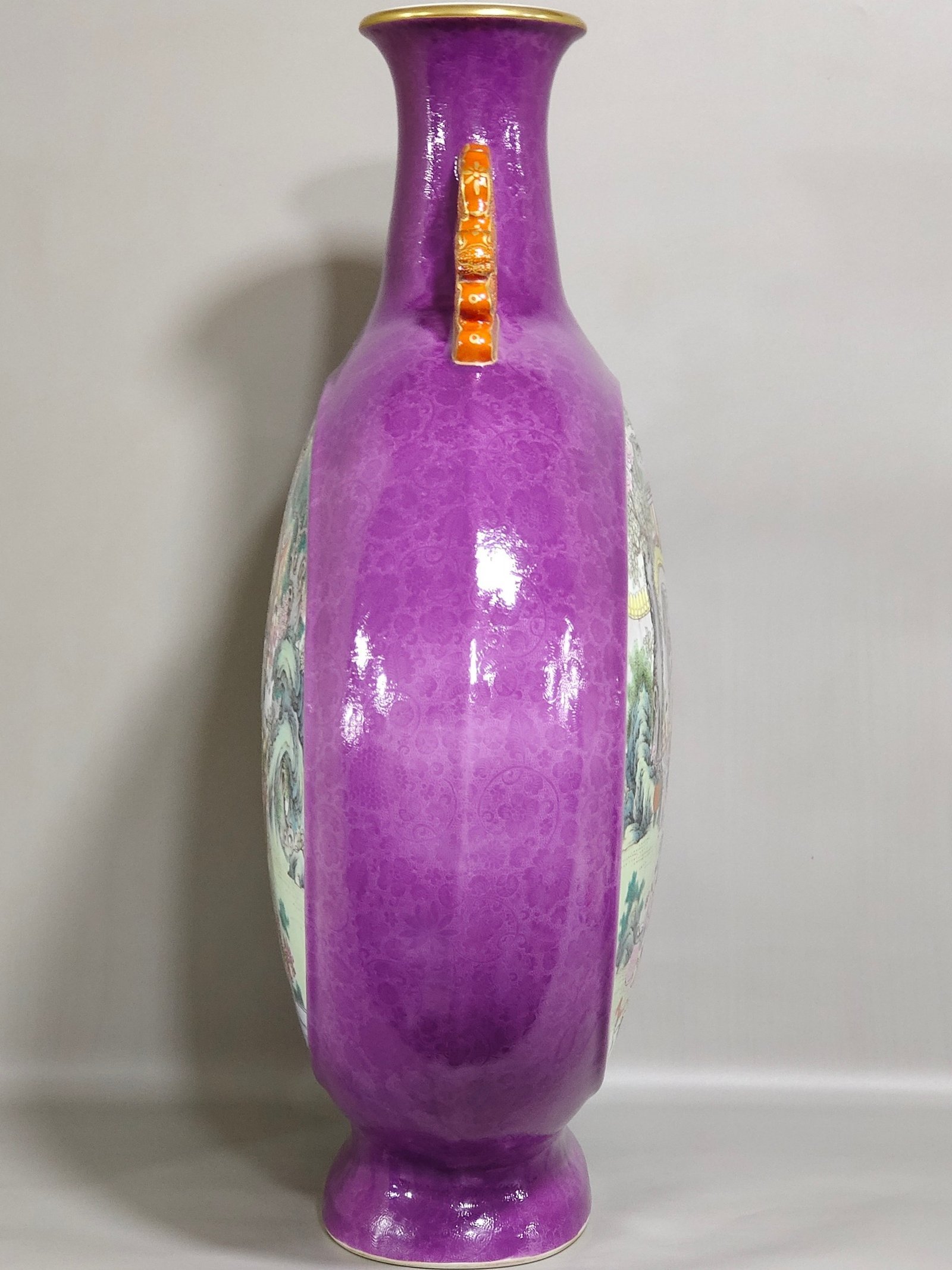 Qing Dynasty Qianlong a purple glazed eggplant skin vase