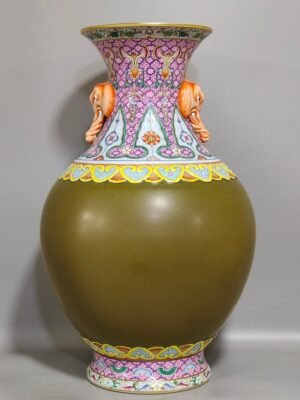 Qing Dynasty Qianlong tea jasper green elephant ear bottle
