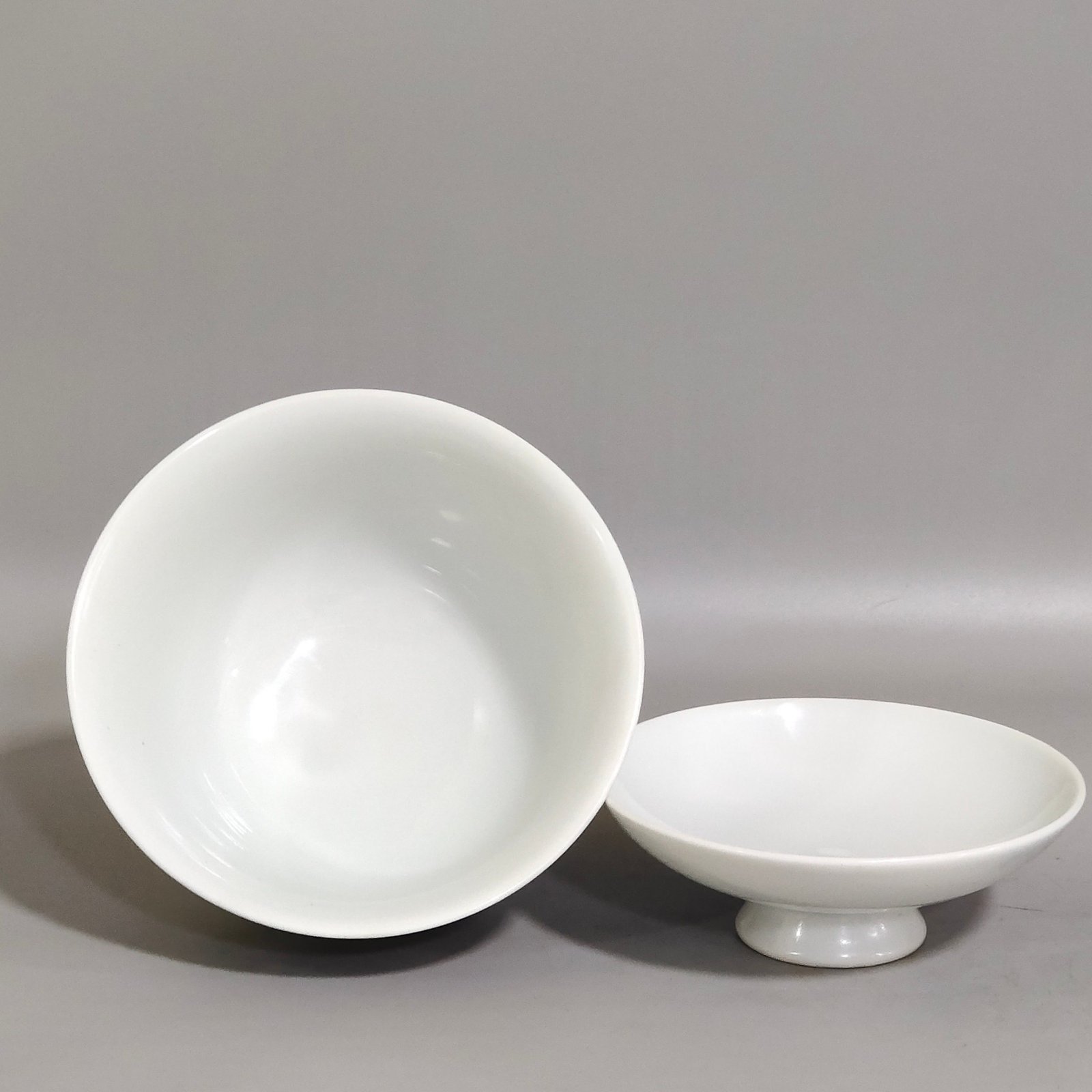 Qing Dynasty Qianlong lotus chanting goose bowl
