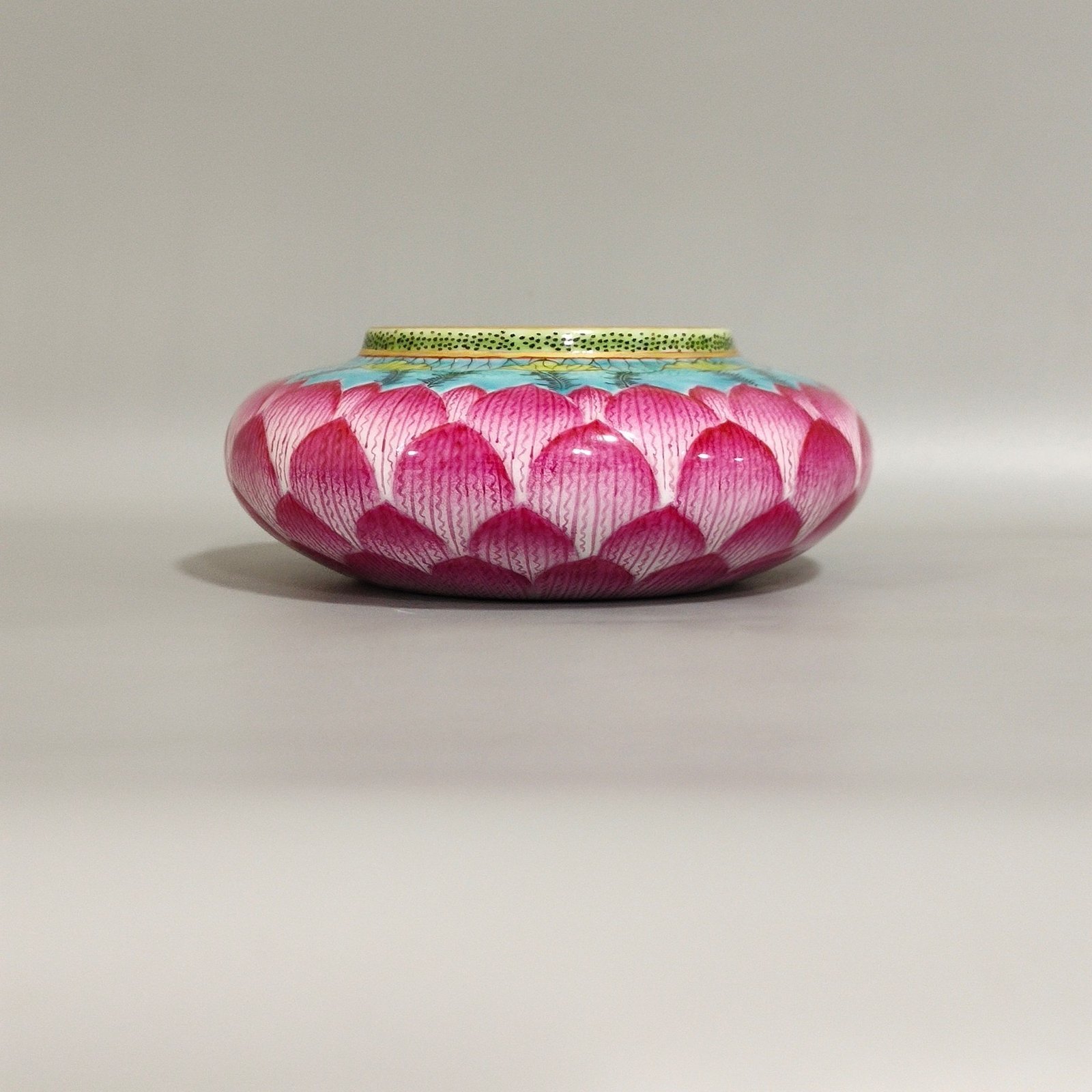 Qing Dynasty Qianlong Lotus Water Seal Washer