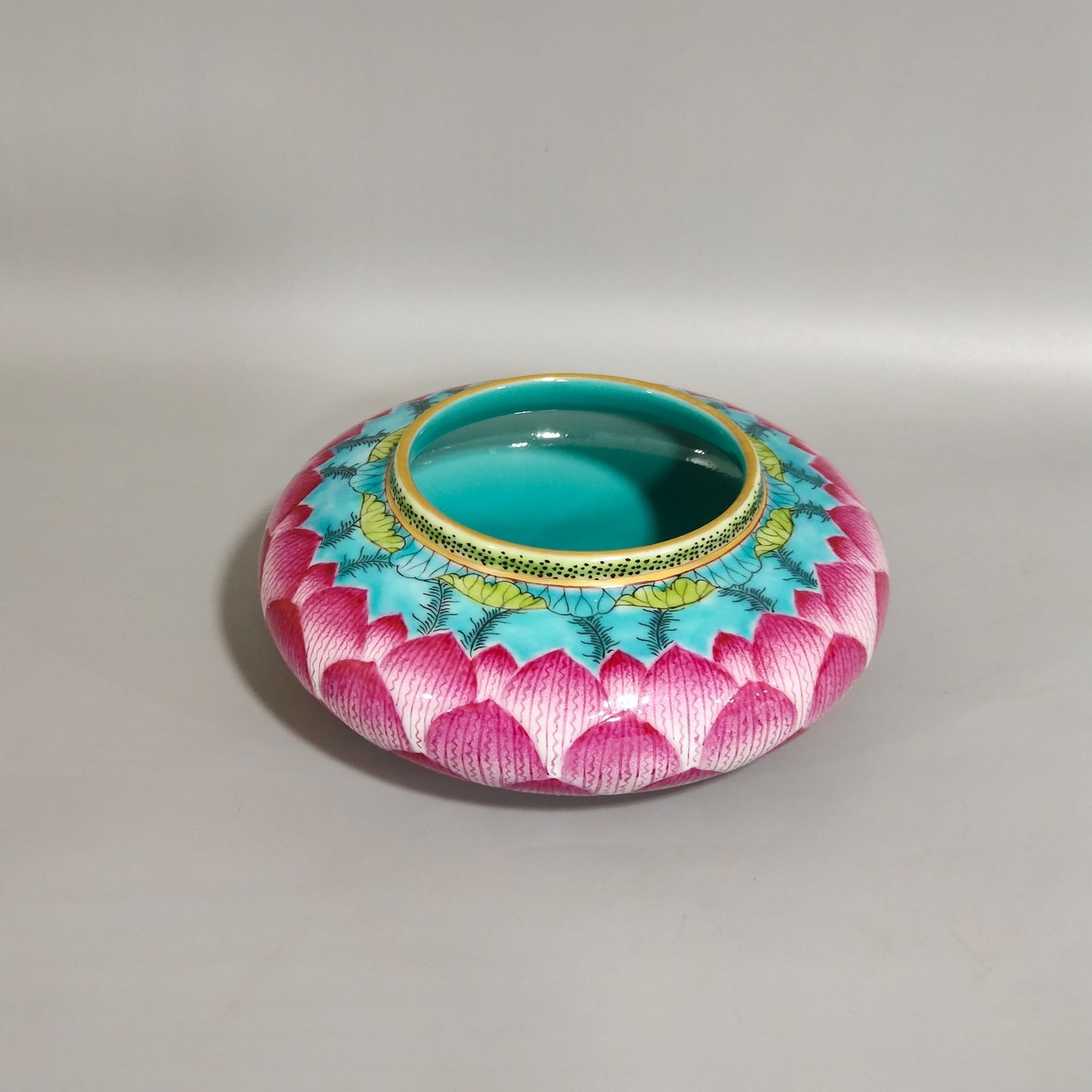 Qing Dynasty Qianlong Lotus Water Seal Washer
