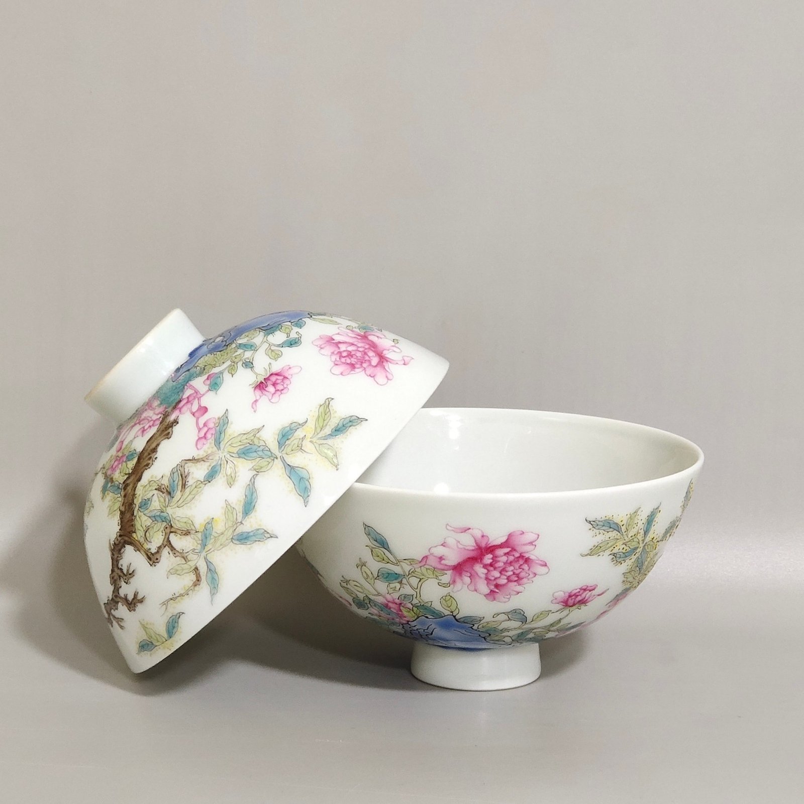 Qing Dynasty Qianlong Poppy Flower Goblet