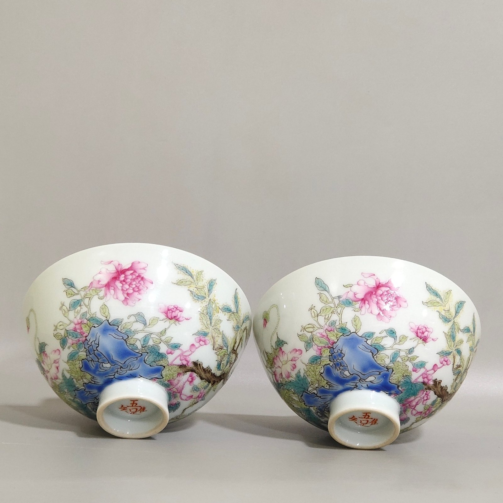 Qing Dynasty Qianlong Poppy Flower Goblet