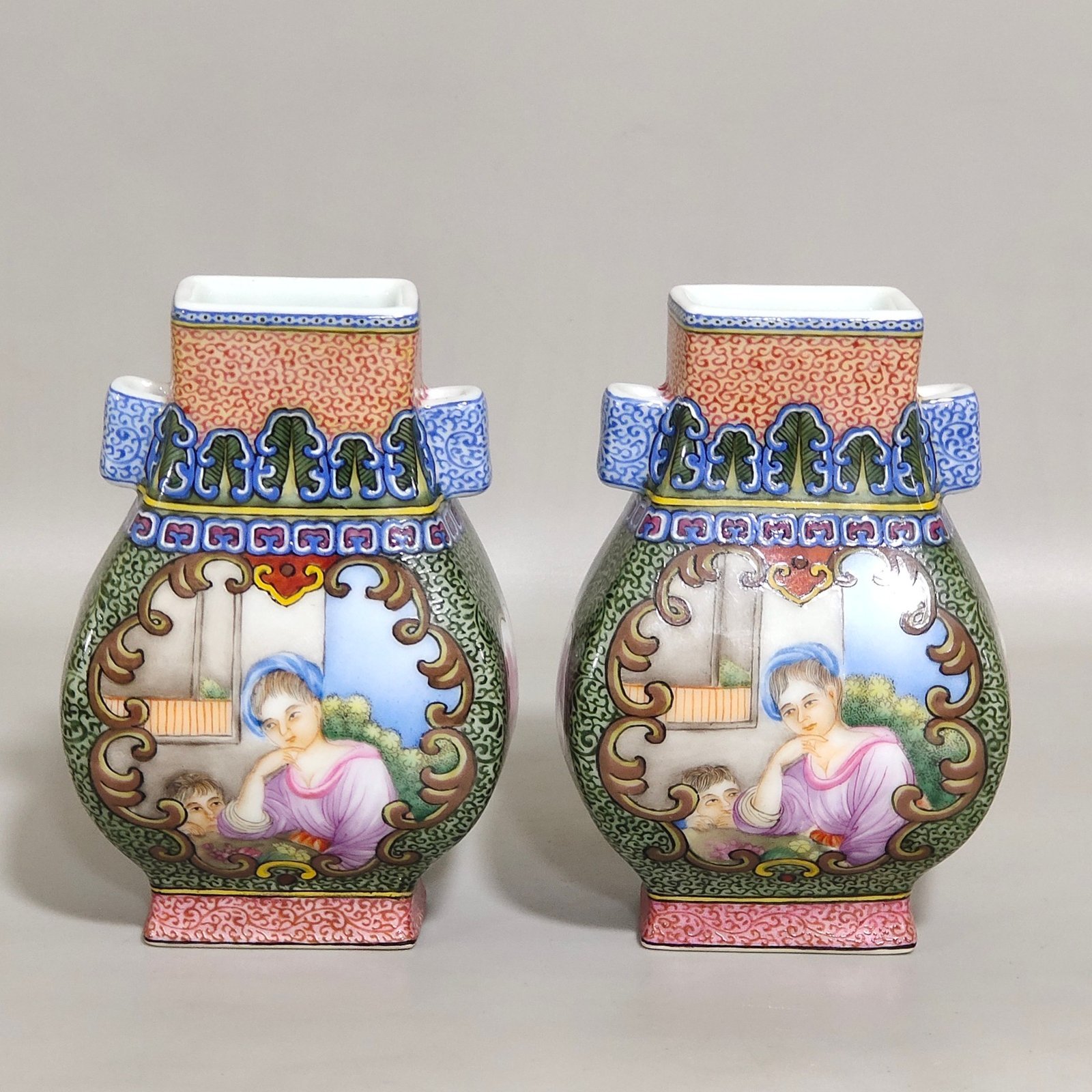 Qing Dynasty Qianlong Western figure amphorae