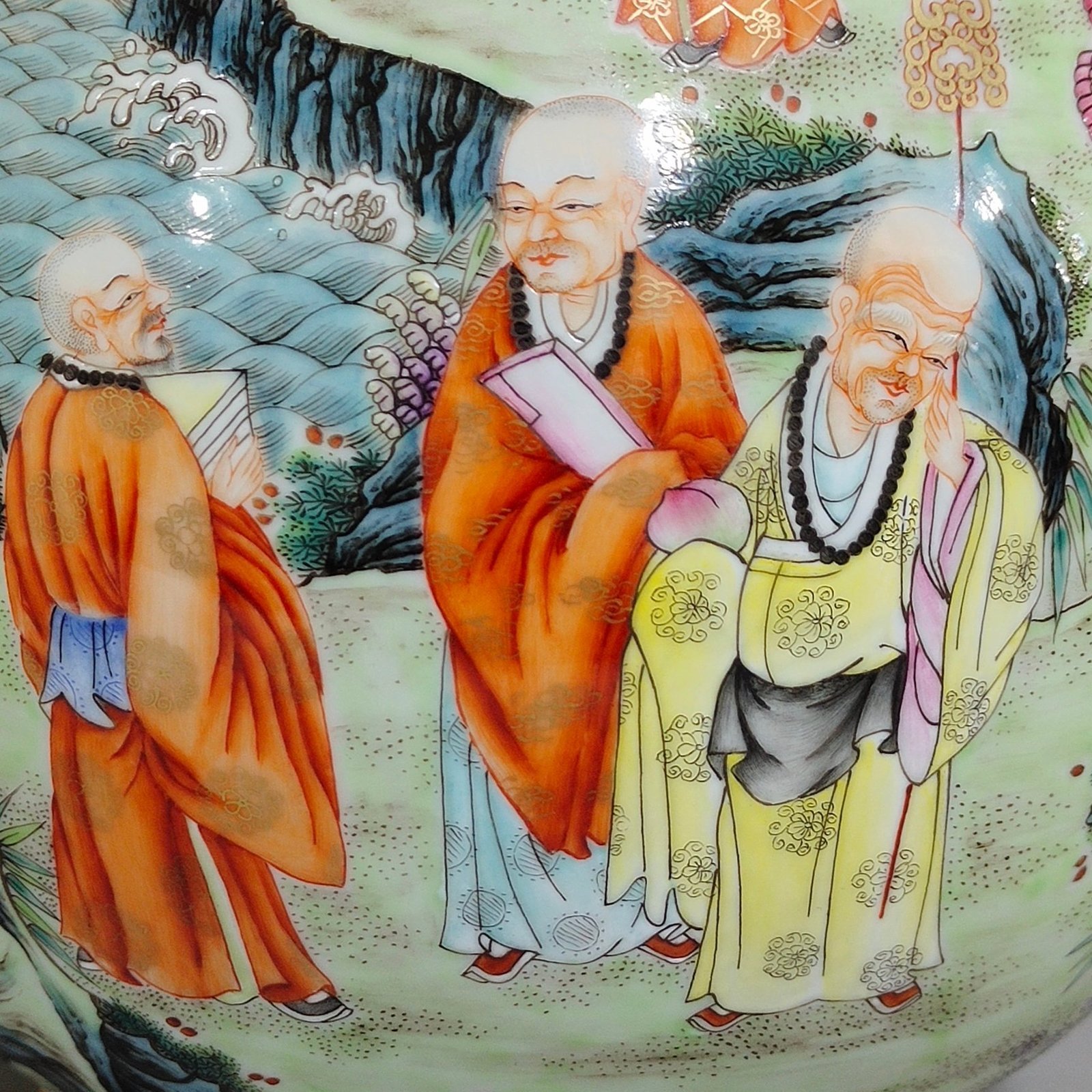 Qing Dynasty Qianlong Jindi Eighteen Arhat amphorae