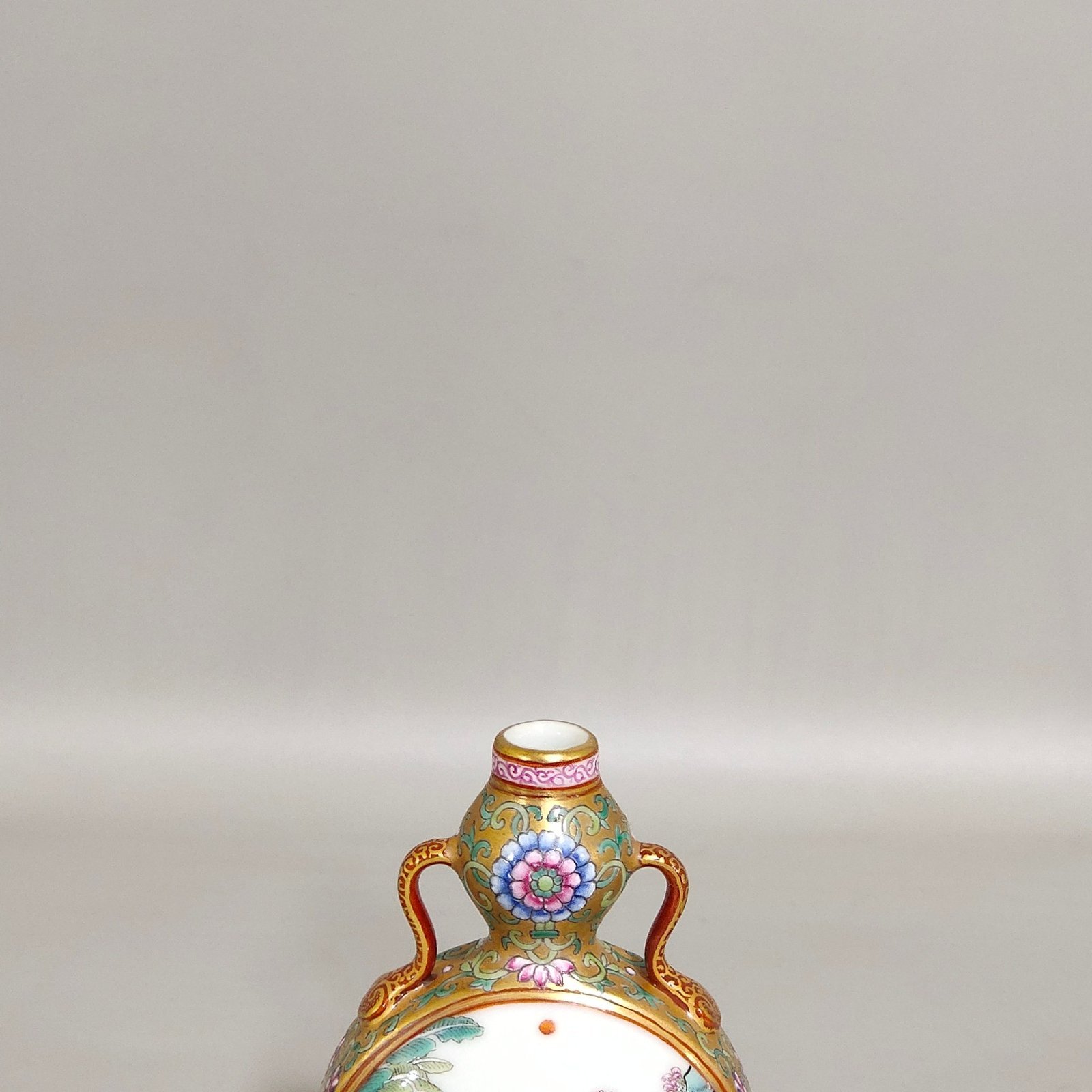 Qing Dynasty Qianlong Golden Baby Play Picture Small Ribbon Gourd