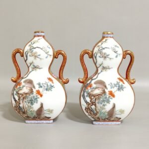 Qing Dynasty Qianlong Jindi window opening flat gourd vase