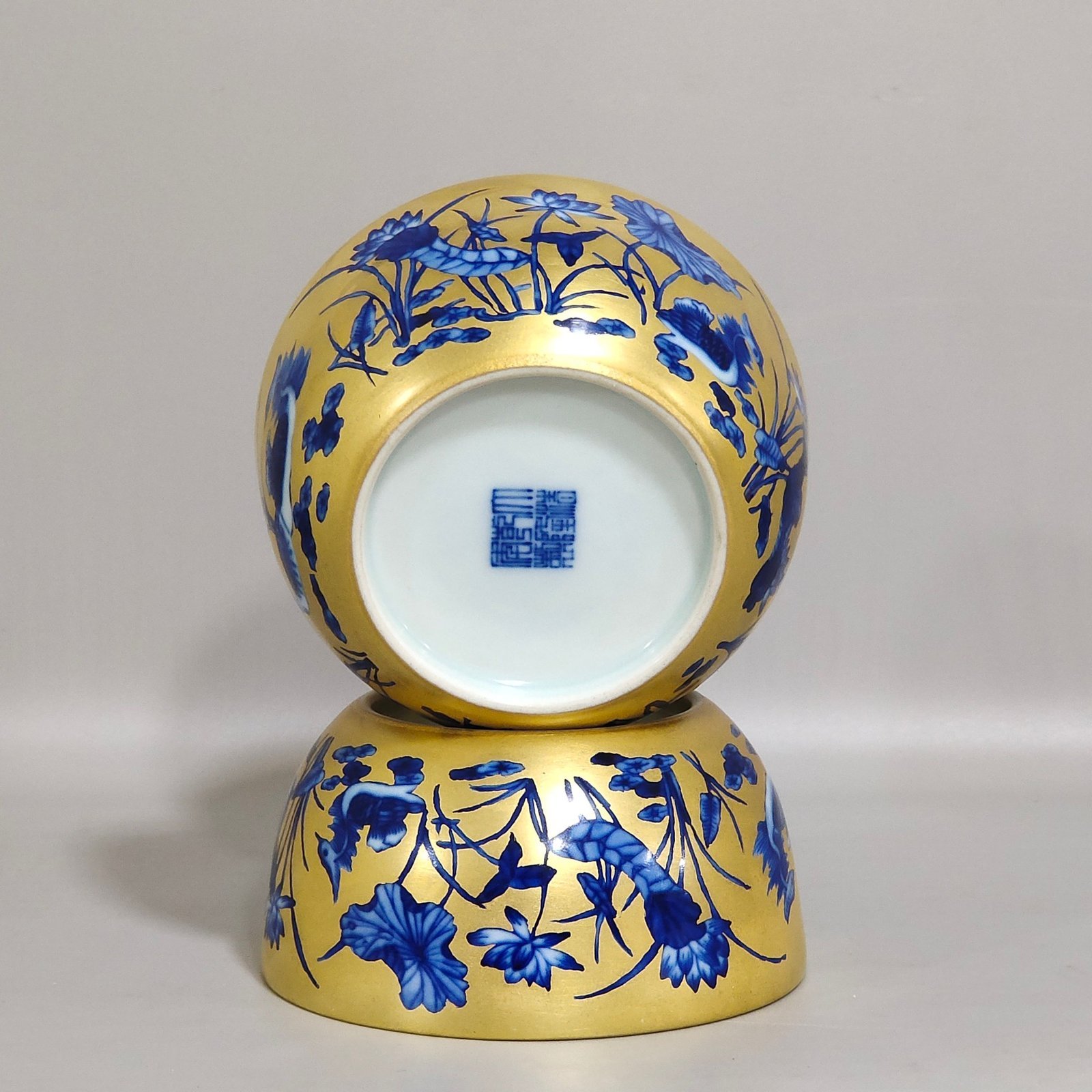 Qing Dynasty Qianlong Golden Lotus Cup with Mandarin Ducks Playing in the Water