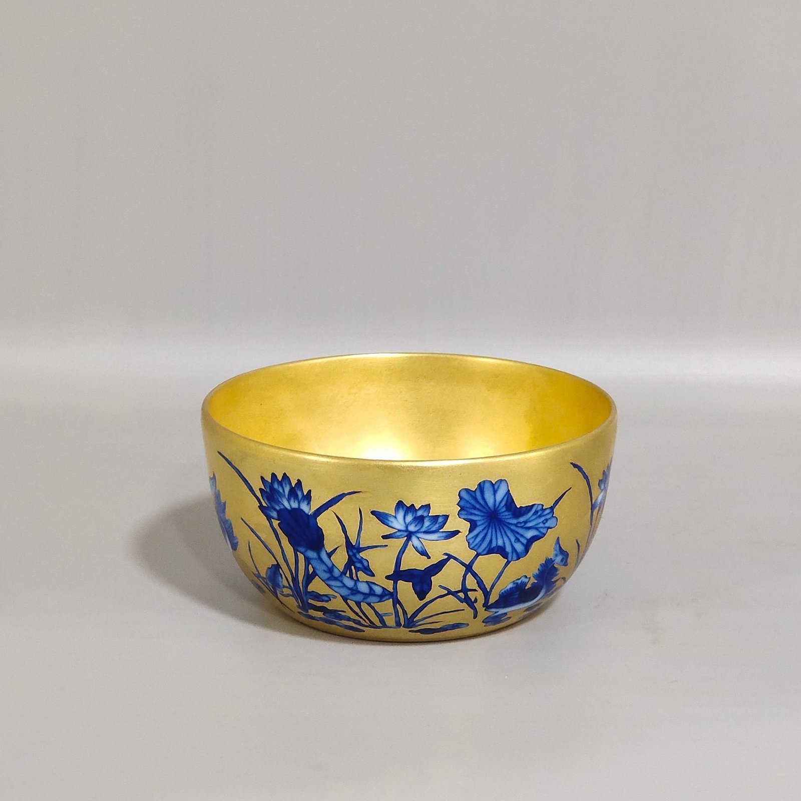 Qing Dynasty Qianlong Golden Lotus Cup with Mandarin Ducks Playing in the Water