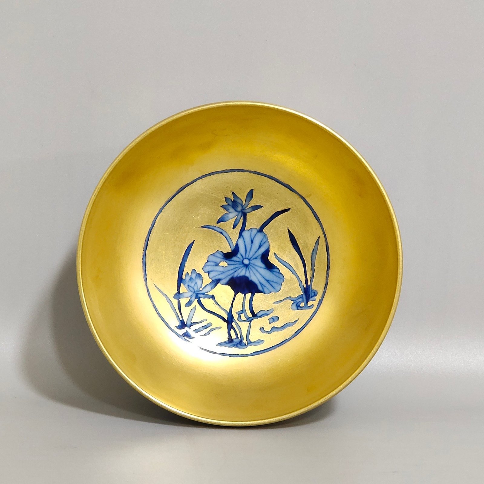 Qing Dynasty Qianlong Golden Lotus Cup with Mandarin Ducks Playing in the Water