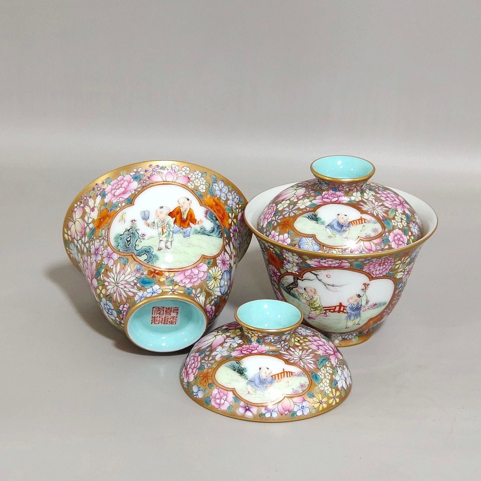 Qing Dynasty Qianlong a gold bottomed boy’s bowl with a hundred flowers and a window