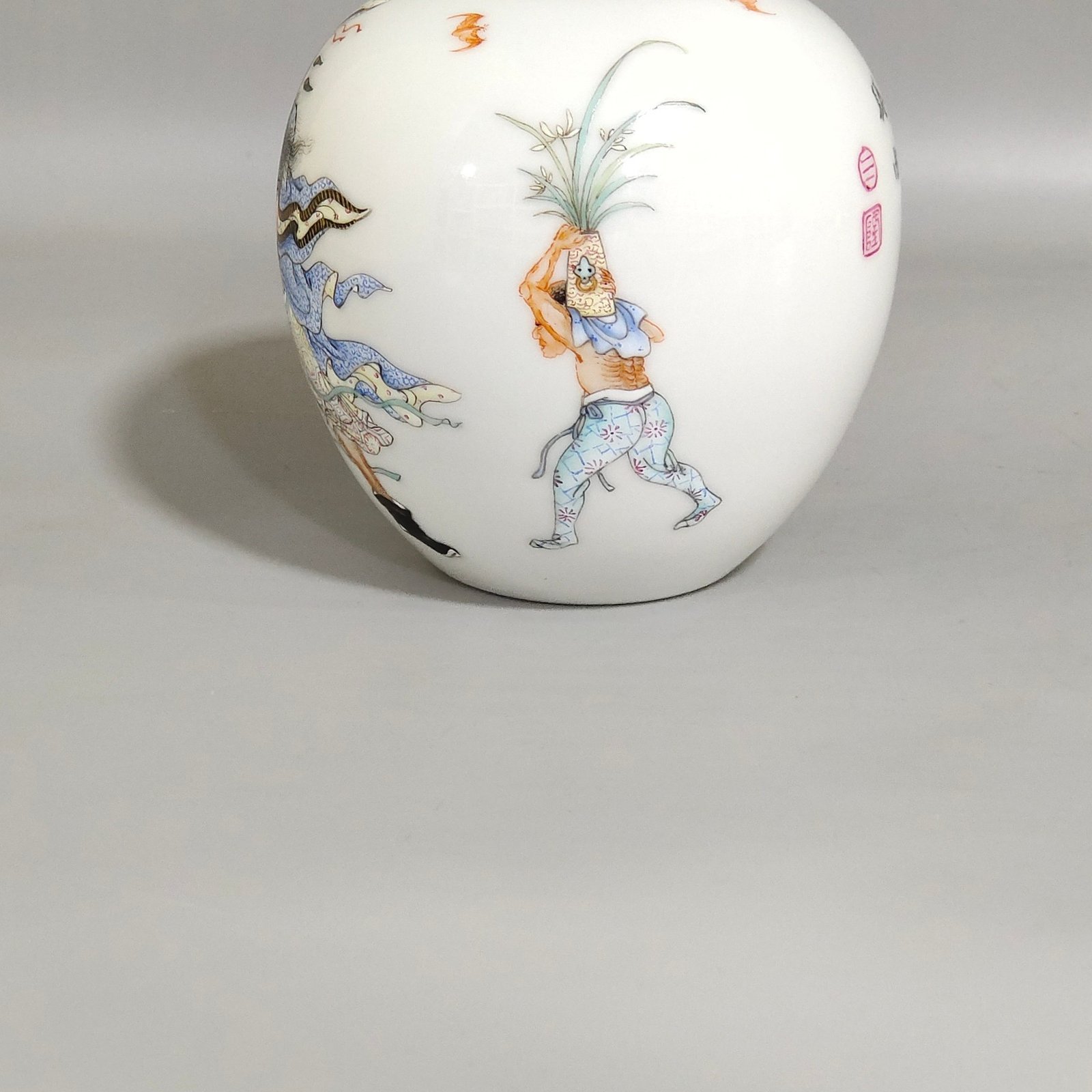 Qing Dynasty Qianlong Zhongkui’s water bowl with poems about catching monsters