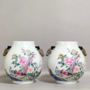 Qing Dynasty Qianlong The icing on the cake is a deer headed statue