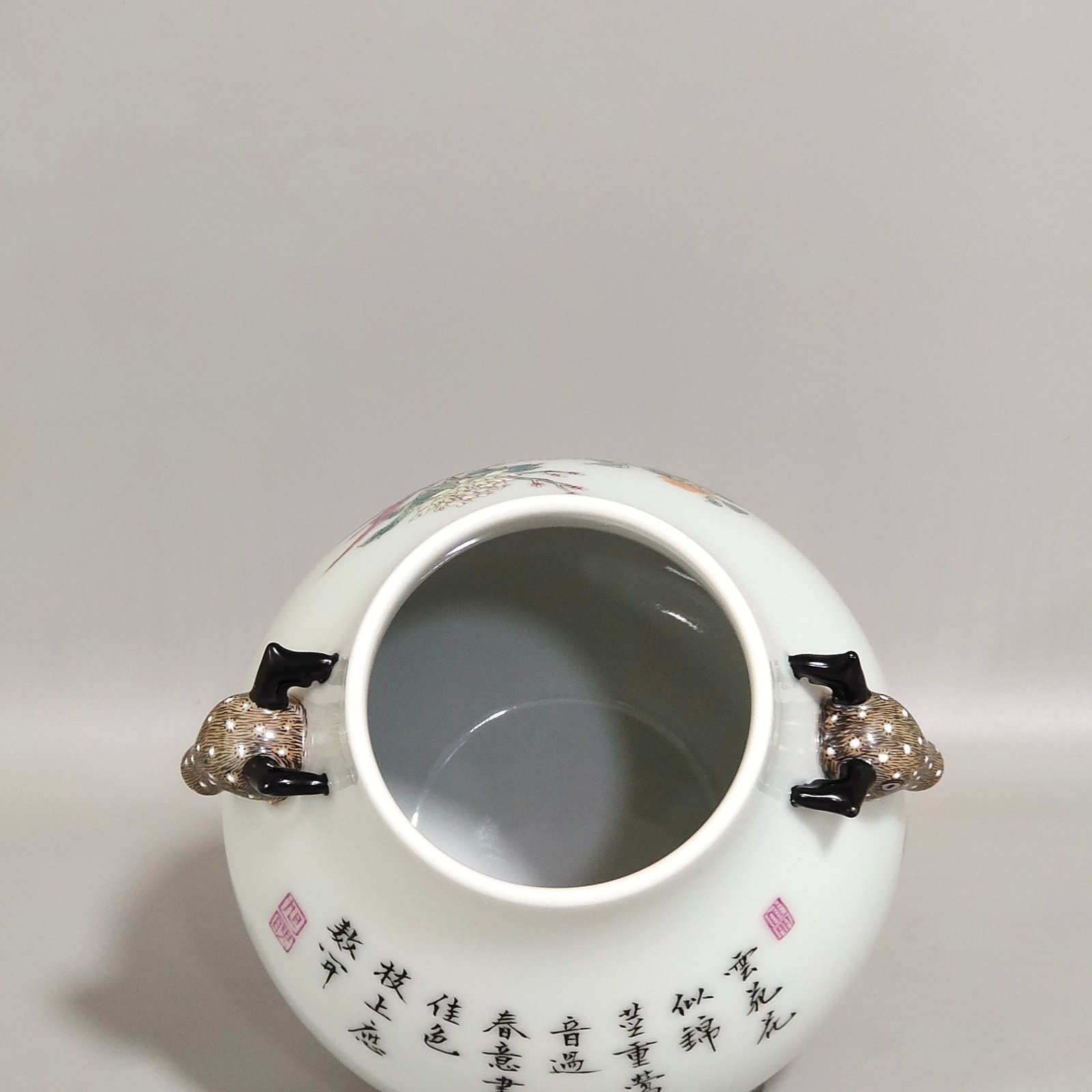 Qing Dynasty Qianlong The icing on the cake is a deer headed statue