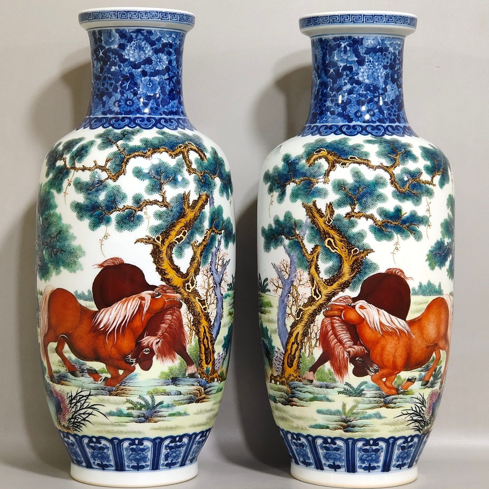 Qing Dynasty Qianlong blue and white pastel vase with poems