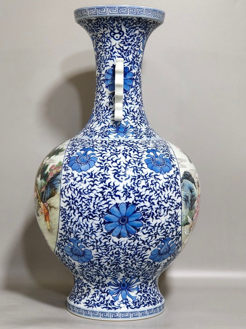 Qing Dynasty Qianlong blue and white amphora with branches and windows characters and stories