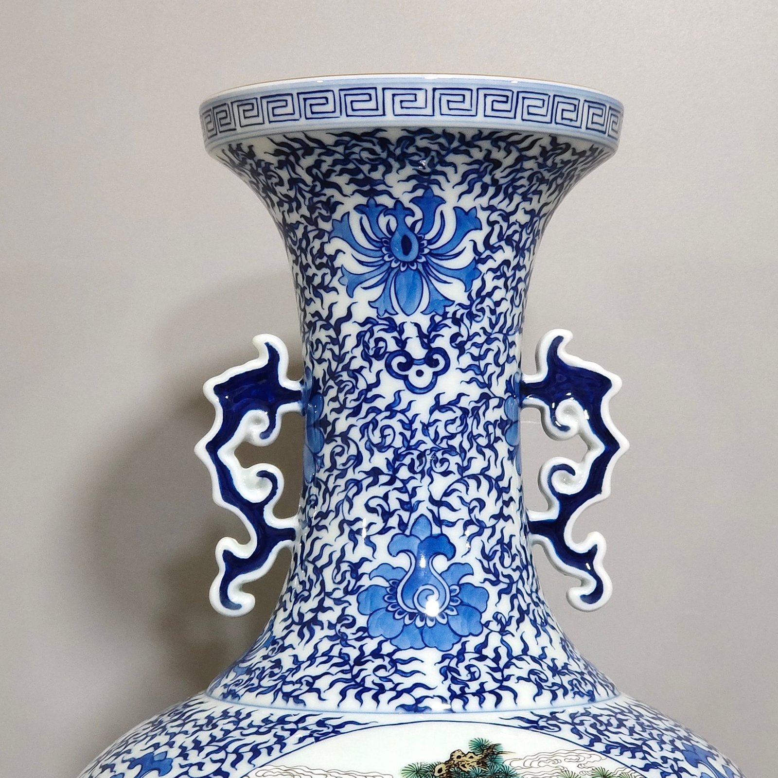 Qing Dynasty Qianlong blue and white amphora with branches and windows characters and stories