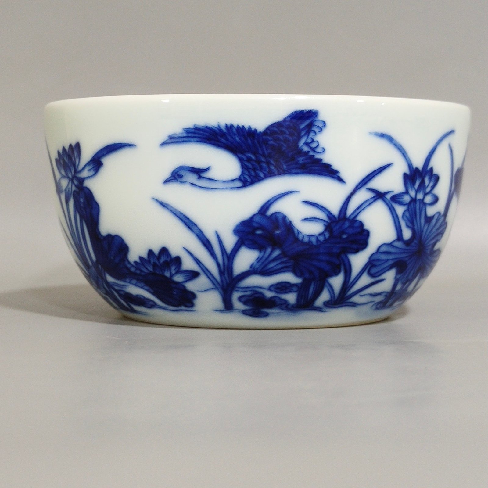 Qing Dynasty Qianlong A lotus cup with mandarin ducks playing in the water