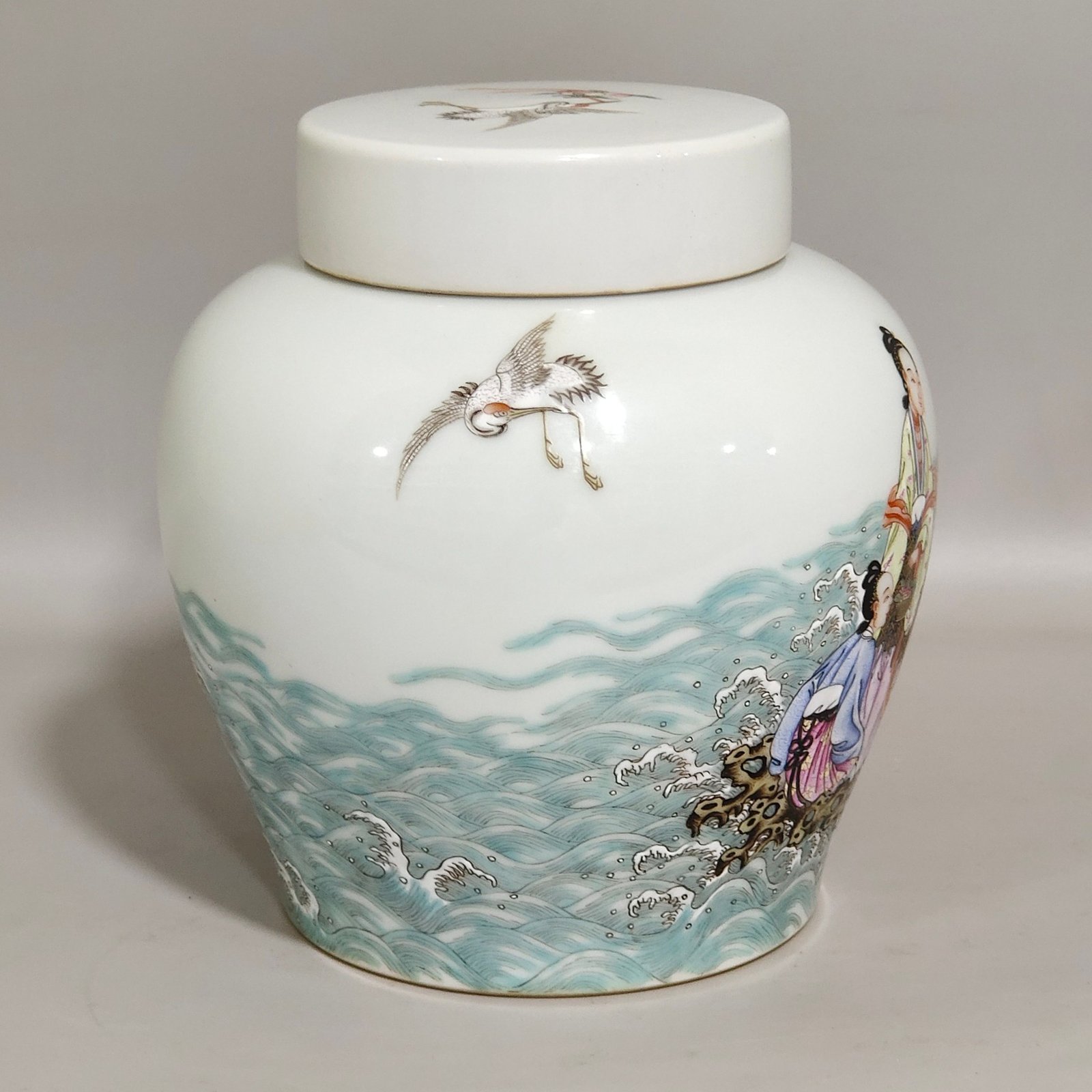 Qing Dynasty Qianlong mushroom longevity tea jar