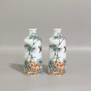 Qing Dynasty Qianlong sparrow bamboo snuff bottle