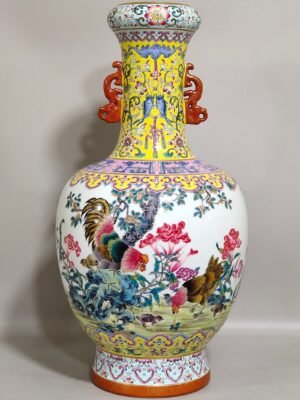 Qing Dynasty Qianlong Yellow Land Good Luck Double-Ear Poetry Vase