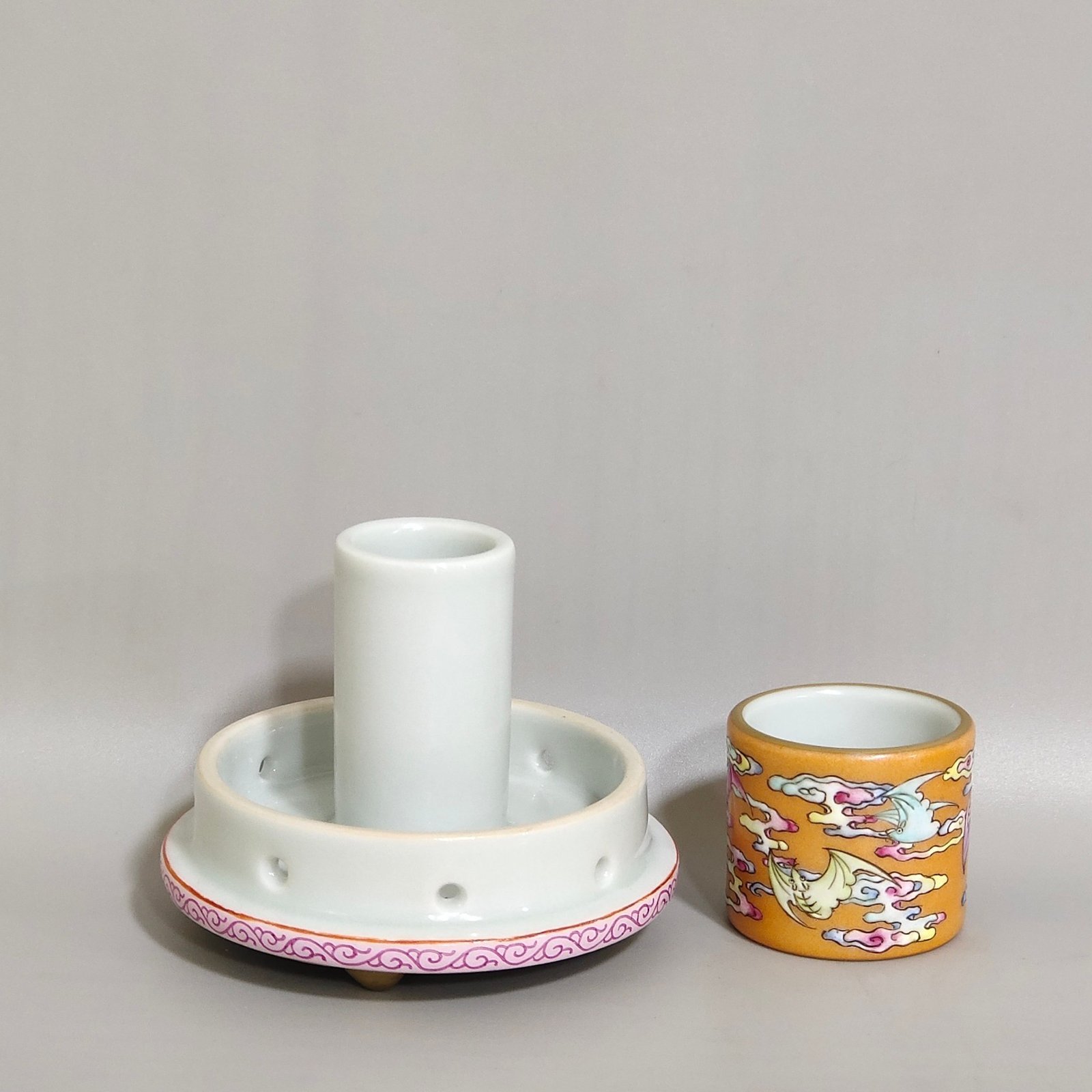 Qing Dynasty Qianlong Huangdi Xiangyun Wufu finger box