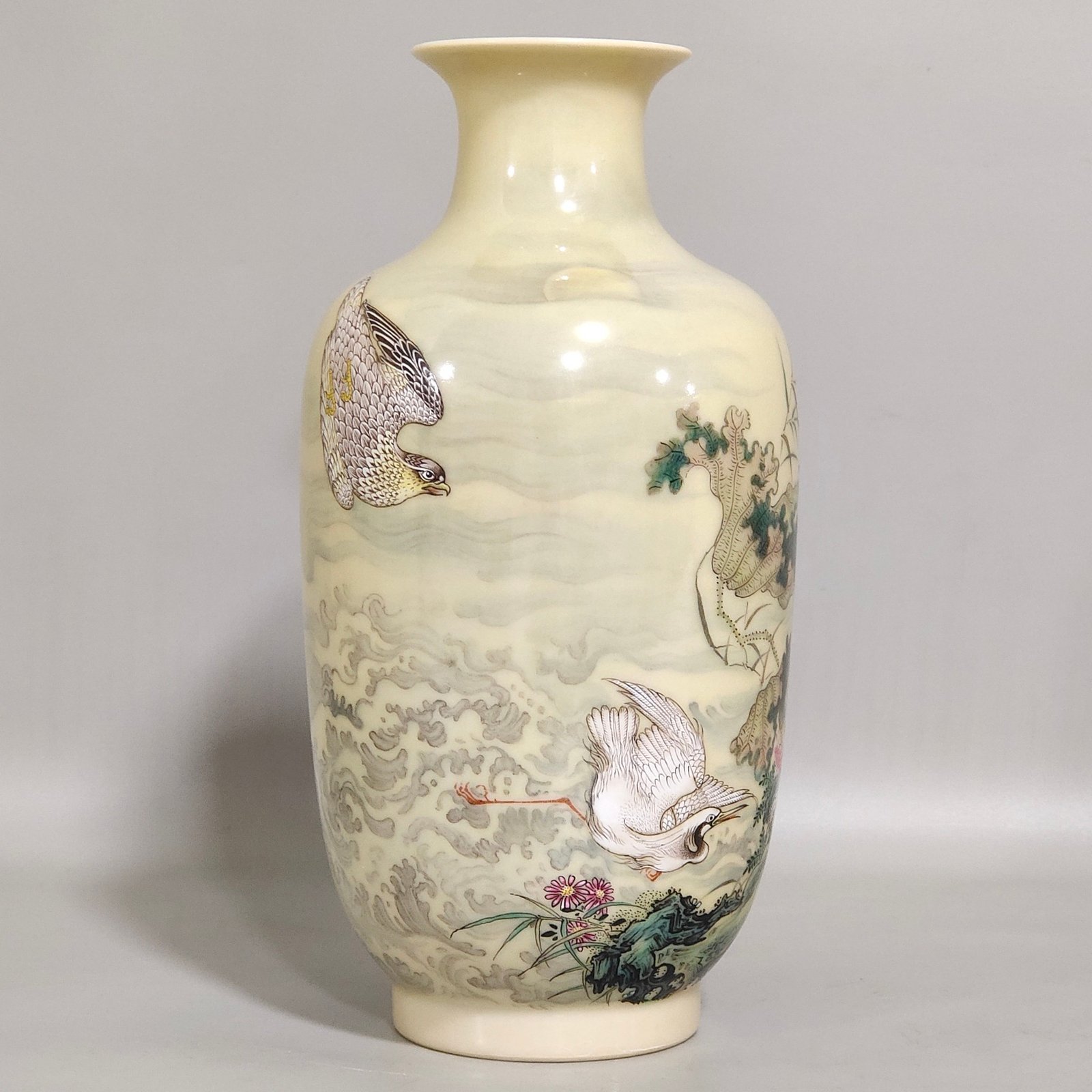 Qing Dynasty Qianlong yellow-glazed egret and lotus poem-inscribed vase