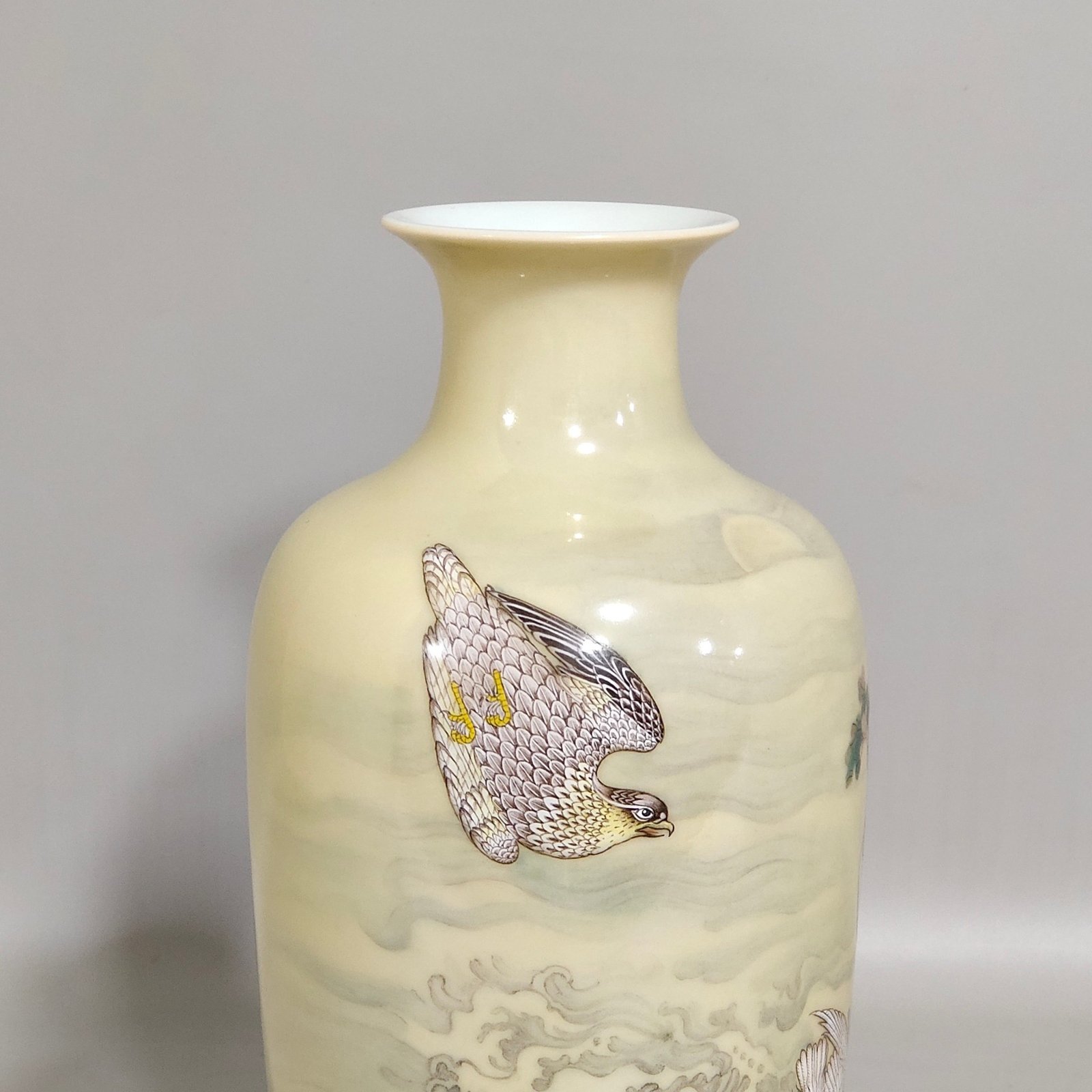 Qing Dynasty Qianlong yellow-glazed egret and lotus poem-inscribed vase