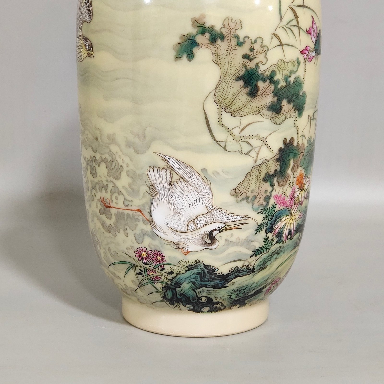 Qing Dynasty Qianlong yellow-glazed egret and lotus poem-inscribed vase