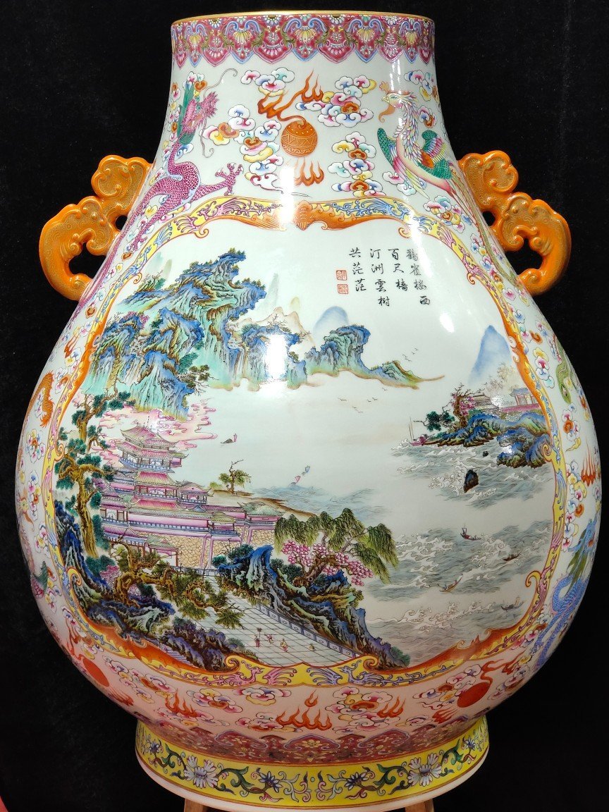 Qing Dynasty Yongzheng Tower with dragon phoenix and auspicious clouds Stork Tower