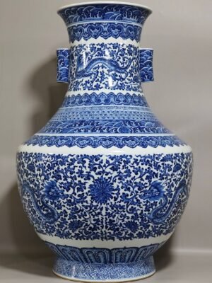 Qing Dynasty Qianlong dragon pierced with branches and two ears