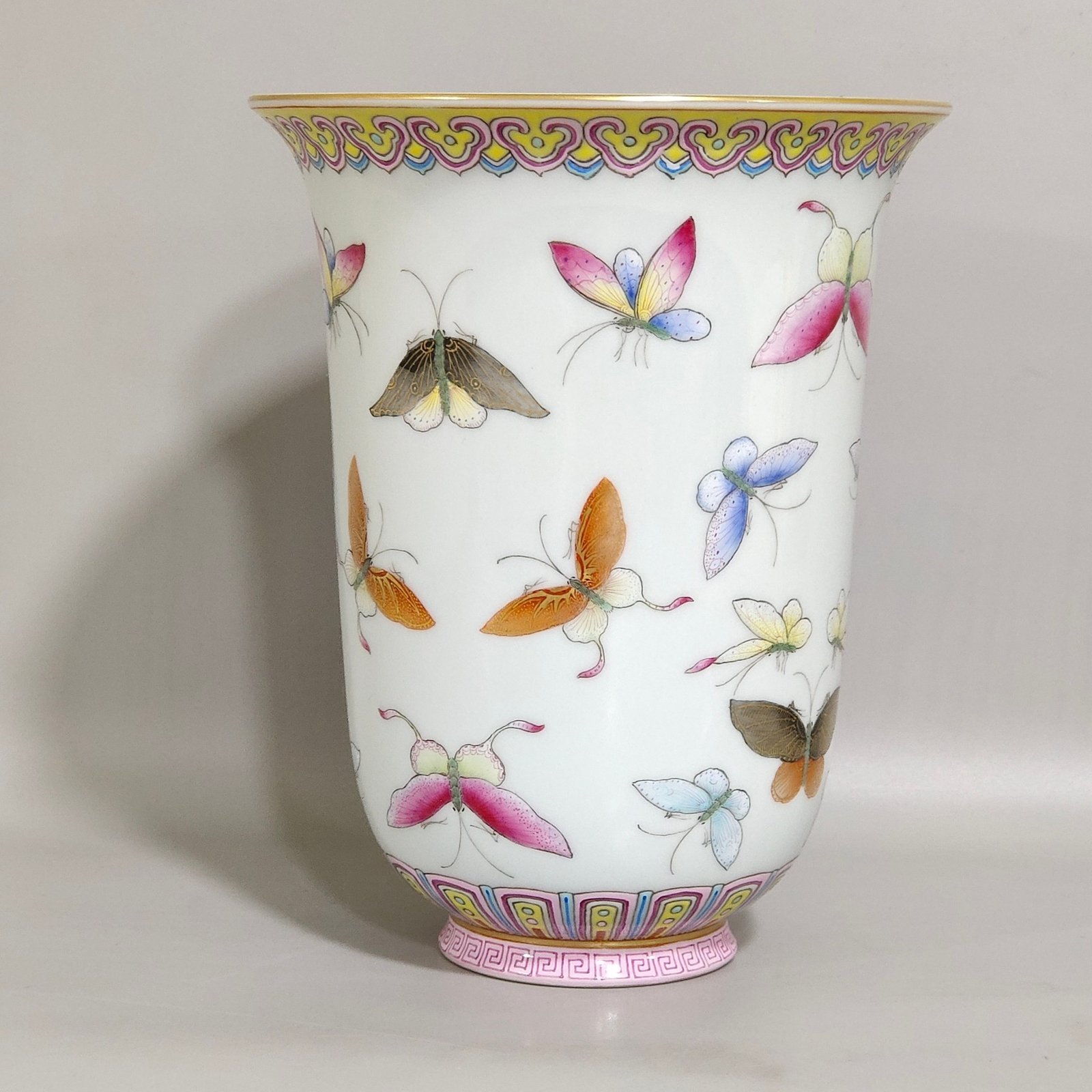 Qing Dynasty Guangxu Baidie large bell cup