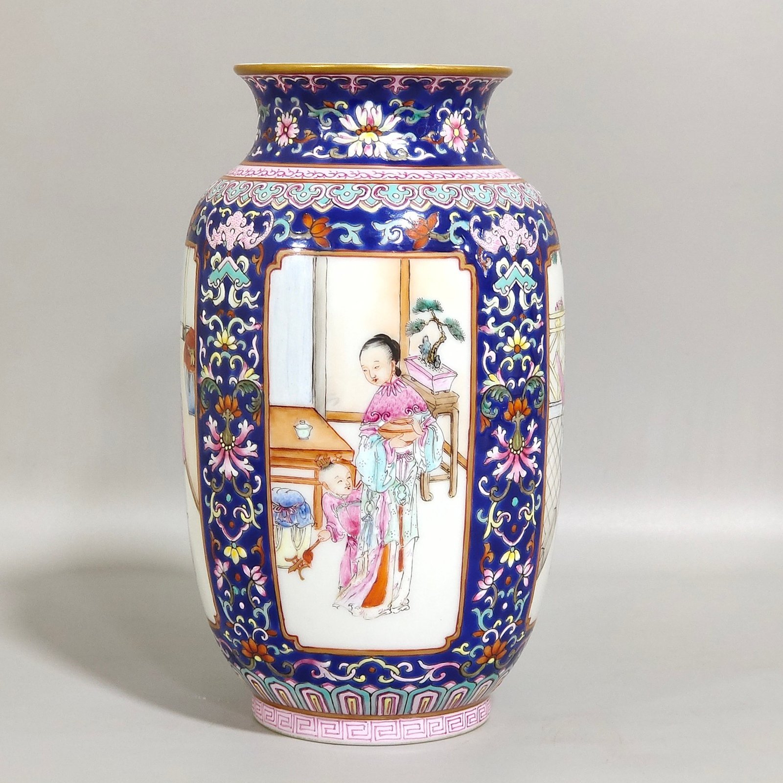 Qing Dynasty Jiaqing cloisonné blessing and longevity with windows lantern vase