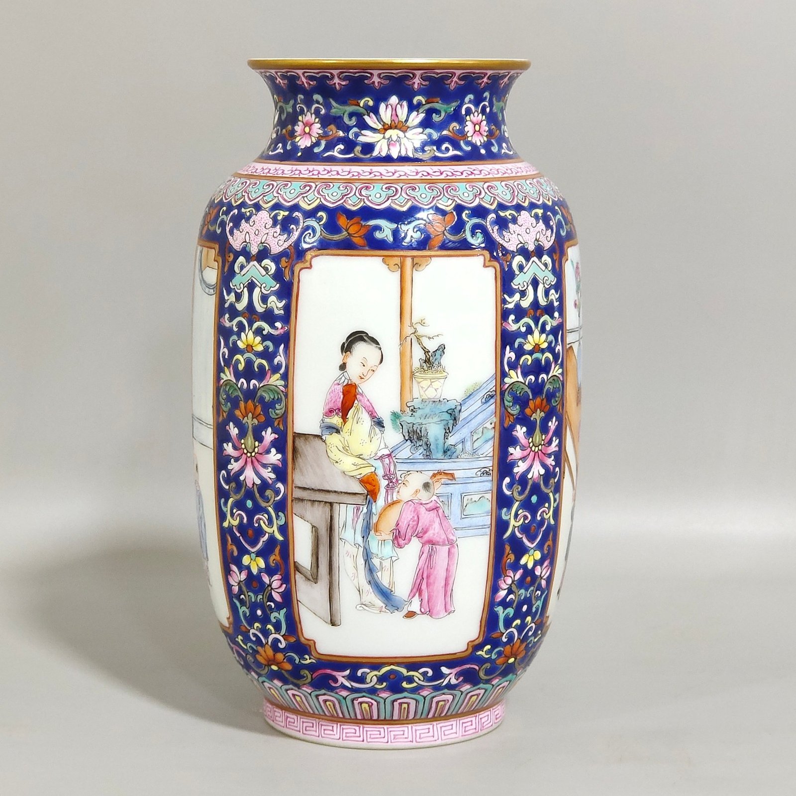 Qing Dynasty Jiaqing cloisonné blessing and longevity with windows lantern vase