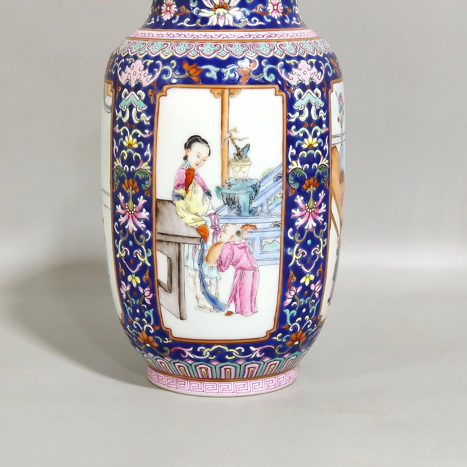 Qing Dynasty Jiaqing cloisonné blessing and longevity with windows lantern vase