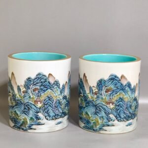 Qing Dynasty Jiaqing relief landscape pen holder