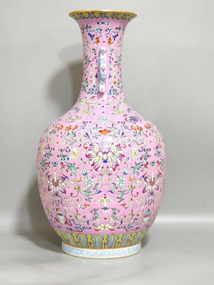 Qing Dynasty Jiaqing pink ground eight-treasure pattern blessing and longevity amphorae
